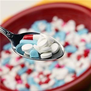 З українських аптек зникне 20% імпортних ліків