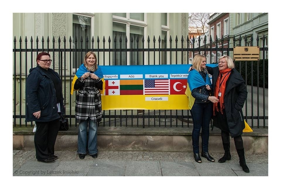 Фотофакт: Українці подякували Литві за підтримку