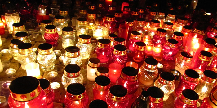 Збірка свічок у Польщі для львівських кладовищ