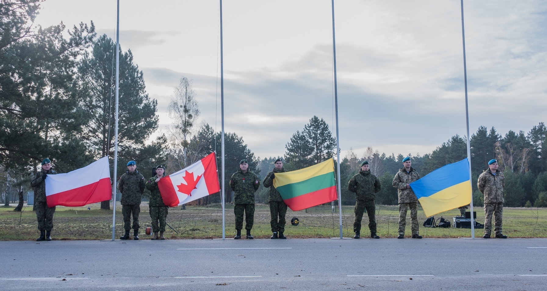 Українські військові розпочали участь у багатонаціональному навчанні «Кленова арка — 2017» в Польщі