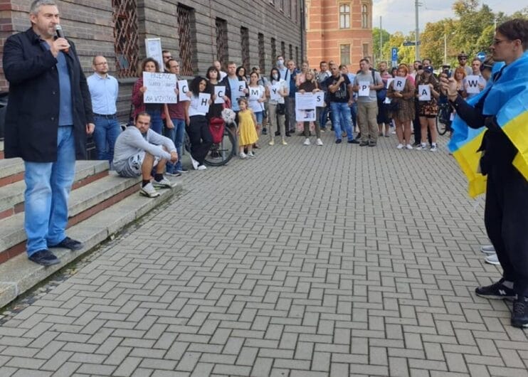 «Ми довіряли поліції». Українці у Вроцлаві протестували проти поліцейського свавілля