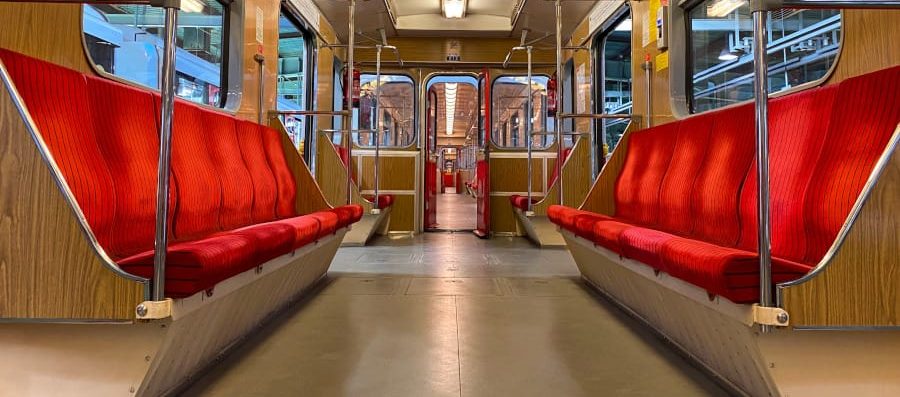 Перші вагони метро для Києва вирушать з Варшави вже у березні