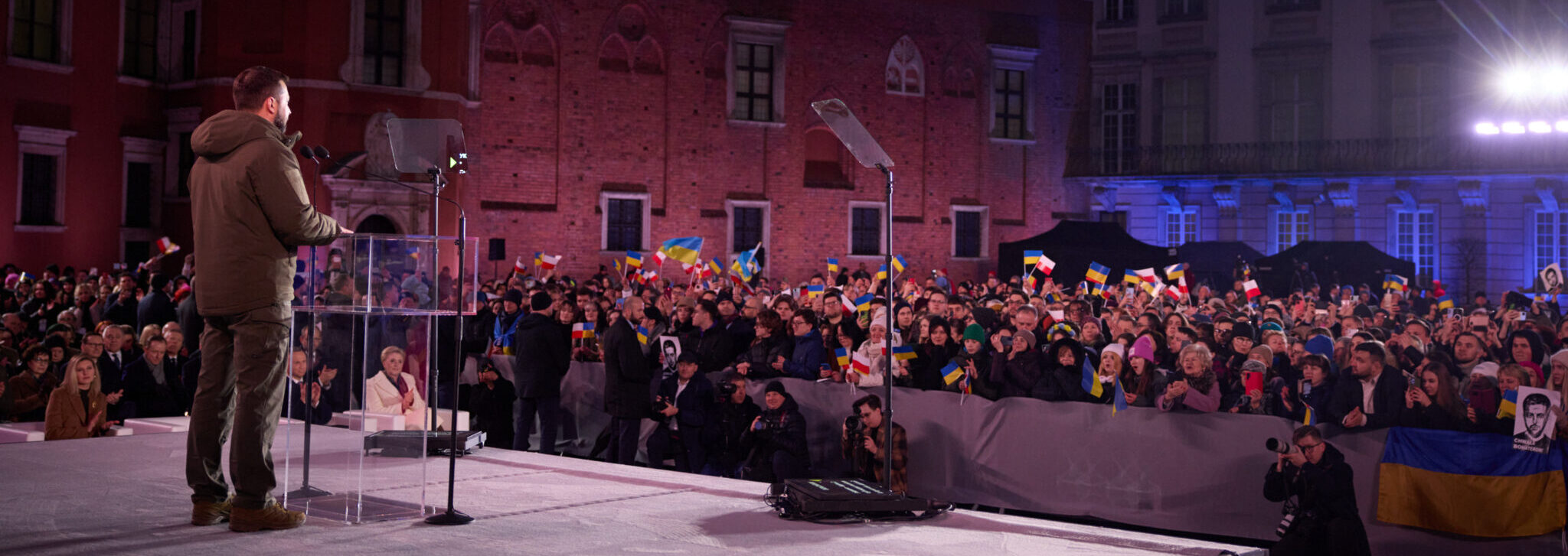 Президент України виступив у Варшаві з промовою. Як все відбувалося?