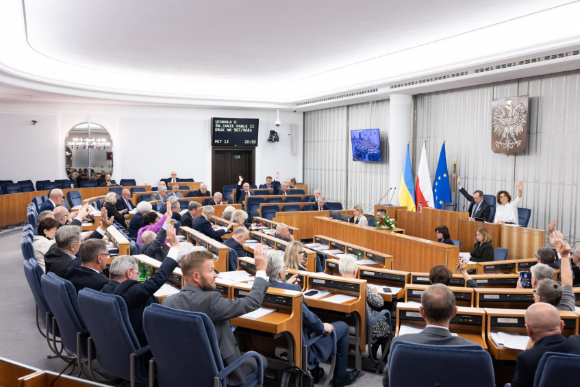 Сенат Польщі ухвалив резолюцію щодо членства України у НАТО