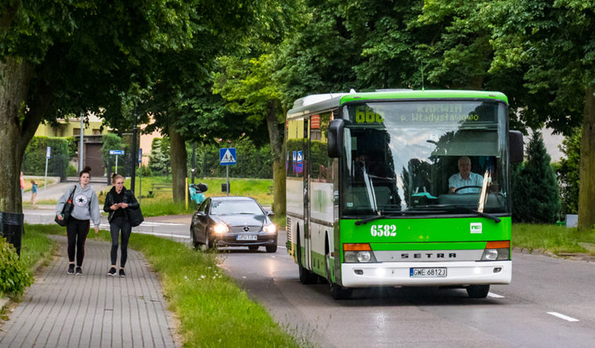 Відомий автобусний маршрут 666 до польського Геля змінює номер: обурення у соцмережах та реакція світових ЗМІ