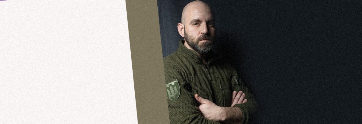 У Варшаві відбудеться зустріч з українським журналістом та військовим Павлом Казаріним