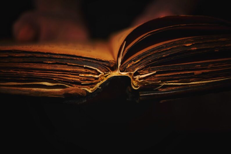 У бібліотеці Варшавського університету викрито крадіжку близько 80 книг. Усі – російські видання XIX століття