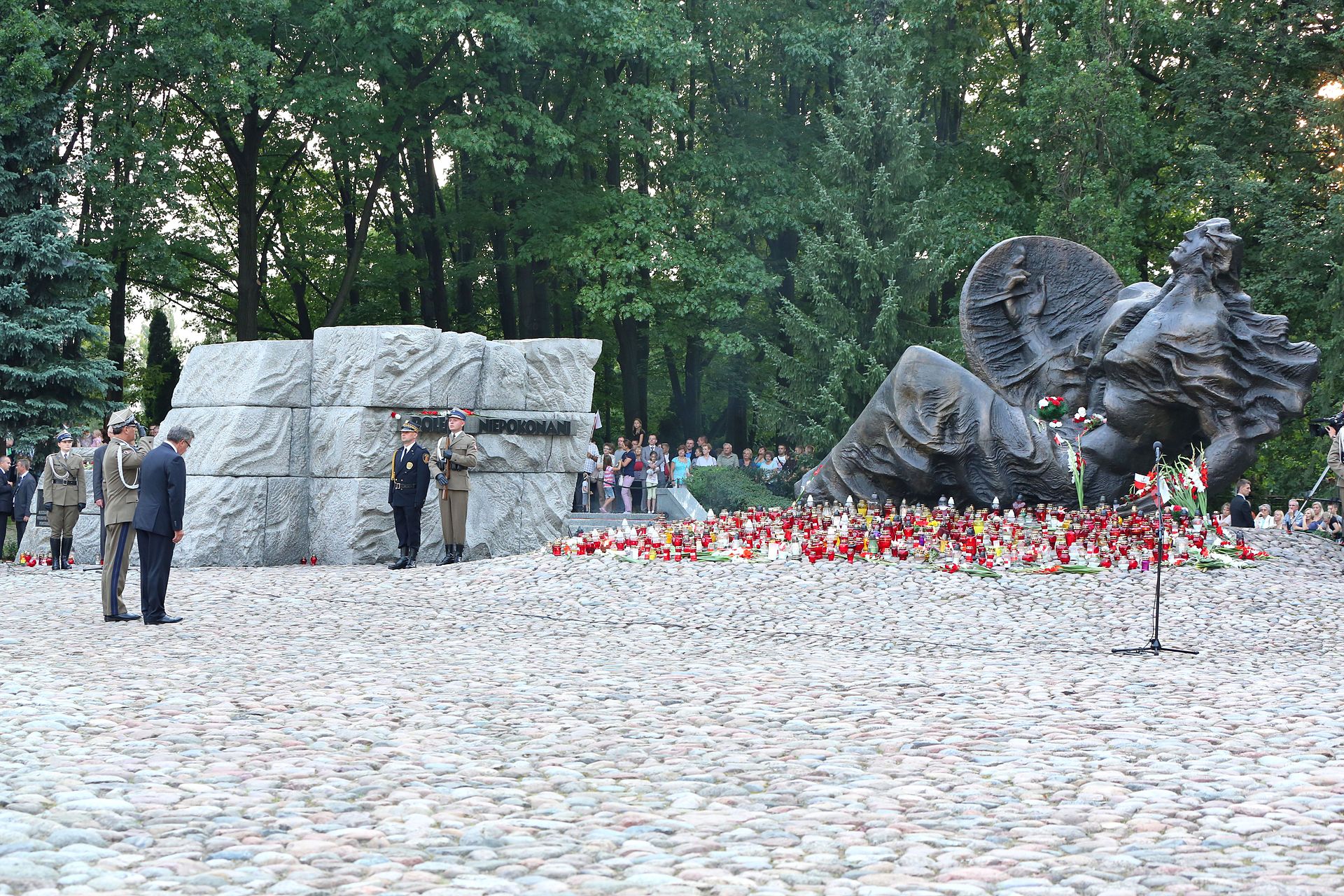 Пам’ятник Polegli Niepokonani /Полеглі непокорені у Варшаві. Фото: Kancelaria Senatu Rzeczypospolitej Polskiej