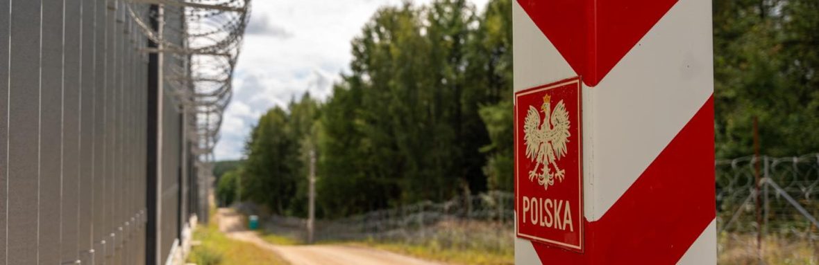 Польща закрила кордон із Білоруссю і обмежила рух авіації на сході