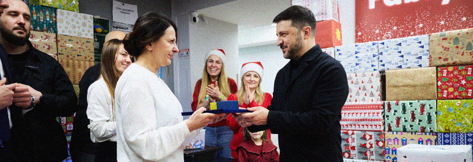 Волонтерку з Варшави Галину Андрушков нагородили відзнакою «Золоте серце»
